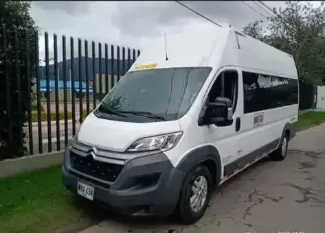 Vans 11 pax 1